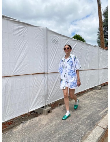 Camicia a fiori grandi