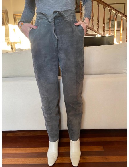 Pantaloni scamosciati