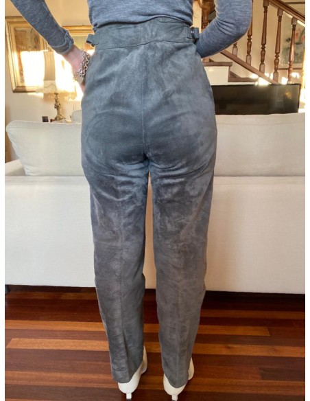 Pantaloni scamosciati