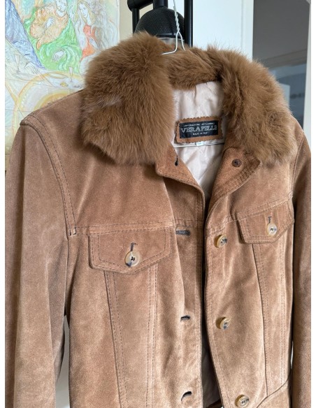 Giacca in pelle con inserti in pelo